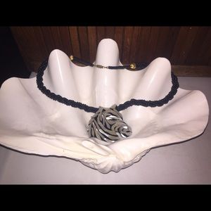 Beautiful VTG Retro Mother of pearl ZEBRA Necklace